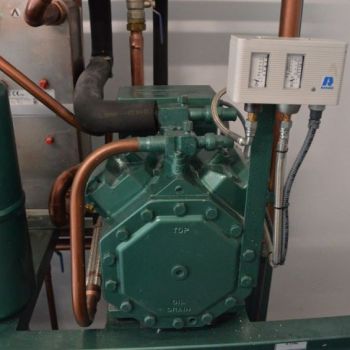 Compresor semihermetico